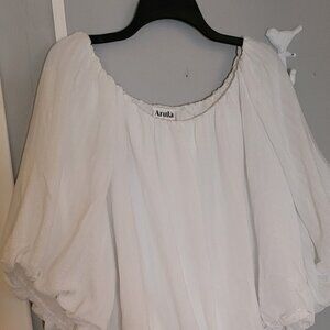 Plus Juniors White balloon blouse
